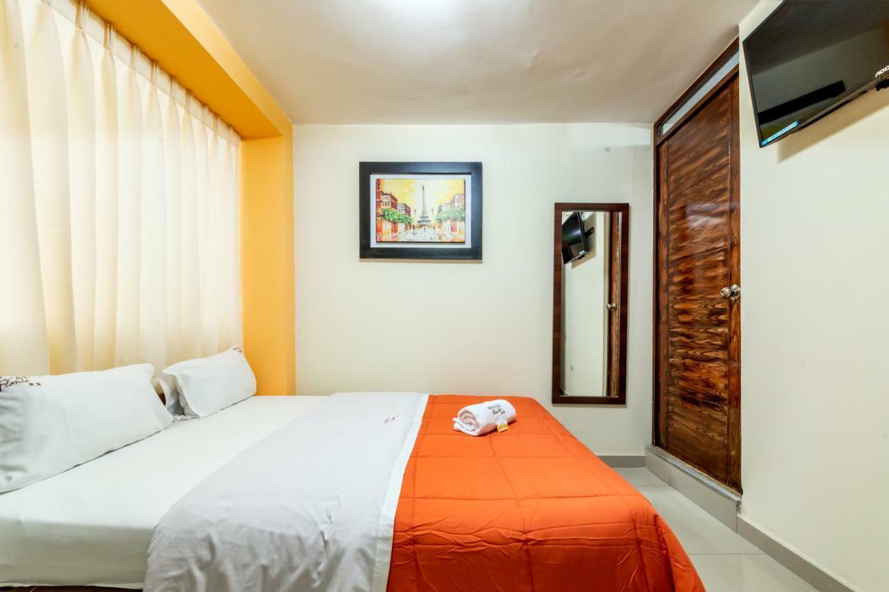 Hostal Florida Chiclayo Exterior photo